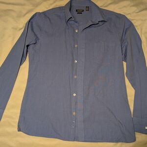 Van Heusen Light Blue Casual Button-Down Shirt